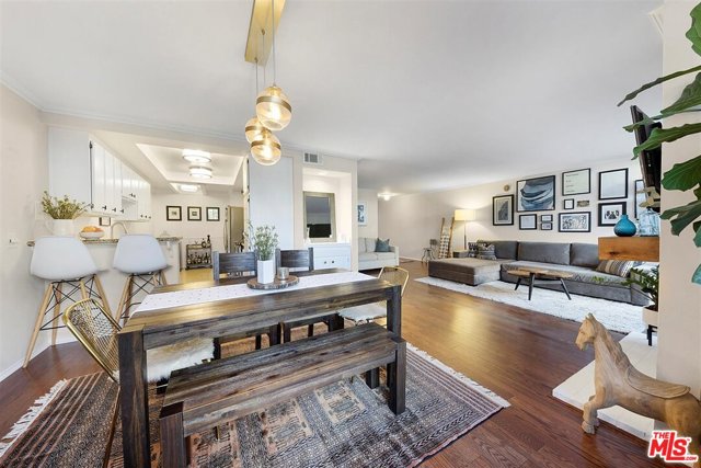 2 Bed Home for Sale in Playa del Rey, California
