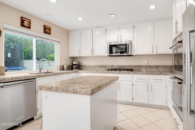 4 Bed Home for Sale in Newbury Park, California