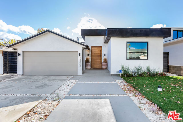 Photo of 13338 ALBERS Street, Sherman Oaks, CA 91401