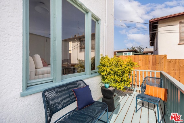 1 Bed Home for Sale in Los Angeles, California