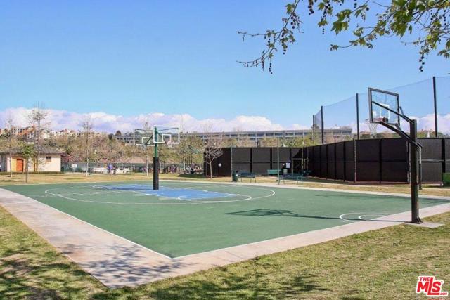 2 Bed Home for Sale in Playa Vista, California
