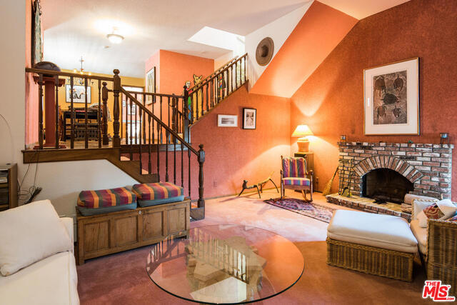 716 BROADWAY, Redondo Beach, California 90277, 3 Bedrooms Bedrooms, ,2 BathroomsBathrooms,Residential,Sold,BROADWAY,17227930