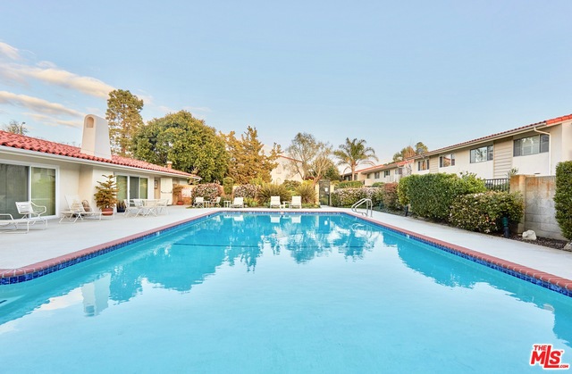6 VIA MAJORCA, Rolling Hills Estates, California 90274, 3 Bedrooms Bedrooms, ,1 BathroomBathrooms,Residential,Sold,VIA MAJORCA,18313838