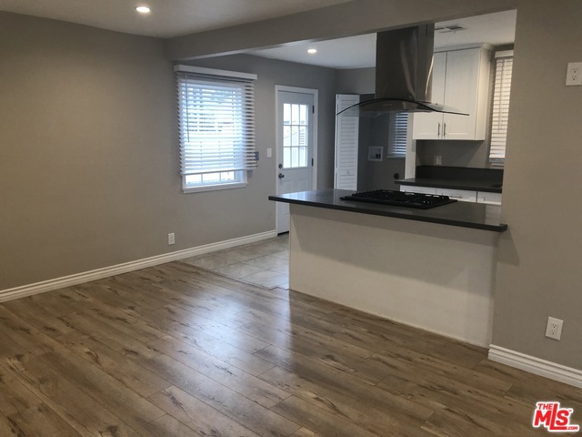 Photo of 6420 RANDI Avenue, Woodland Hills, CA 91303