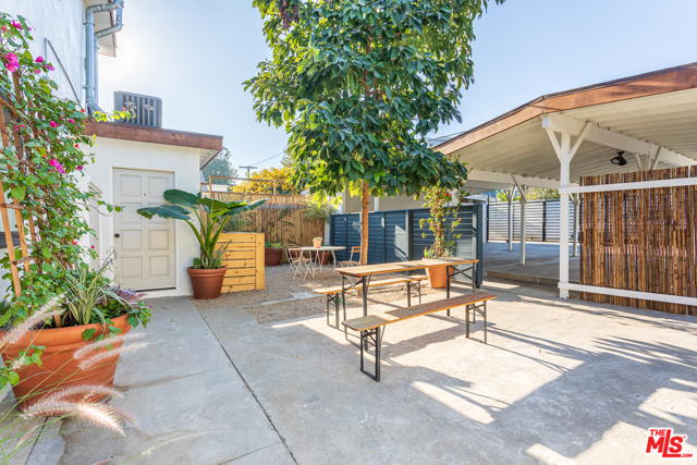 2 Bed Home for Sale in Venice, California