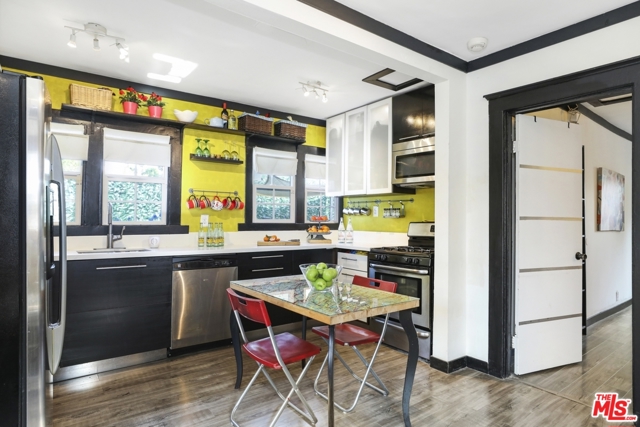 2 Bed Home for Sale in Los Angeles, California