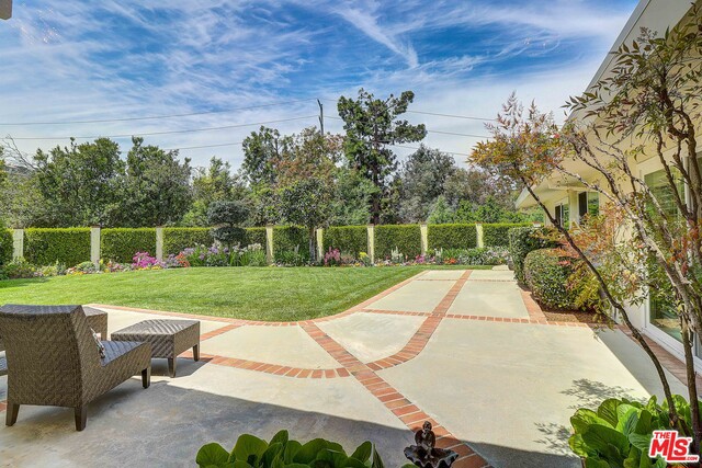 5465 MIDDLECREST Road, Rancho Palos Verdes, California 90275, 4 Bedrooms Bedrooms, ,2 BathroomsBathrooms,Residential,Sold,MIDDLECREST,19465646