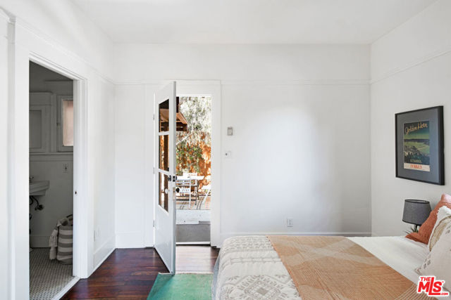 2 Bed Home for Sale in Los Angeles, California