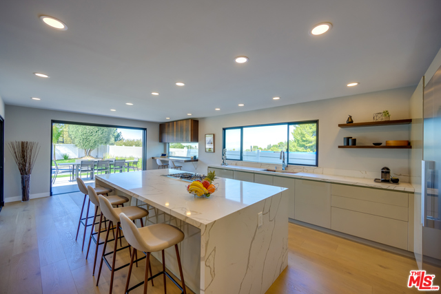 4 Bed Home for Sale in Encino, California