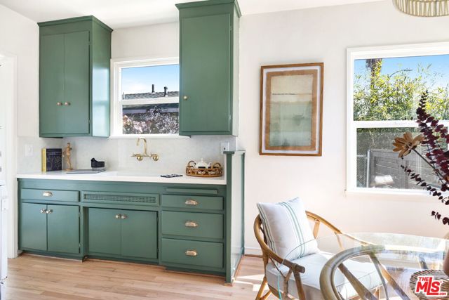 2 Bed Home for Sale in Venice, California