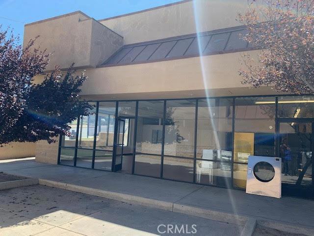 Hesperia, ,Commercial Rent,For Sale,Hesperia,6,529635