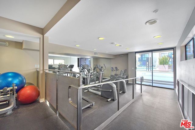 2 Bed Home for Sale in Los Angeles, California