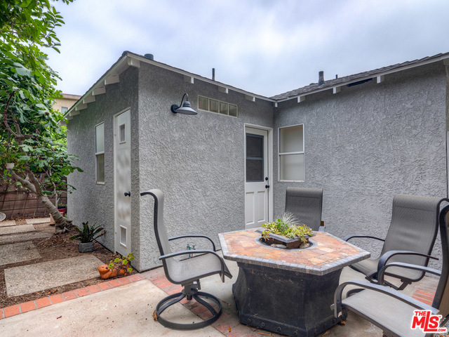 1932 AVA Avenue, Hermosa Beach, California 90254, 3 Bedrooms Bedrooms, ,2 BathroomsBathrooms,Residential,Sold,AVA,19521240