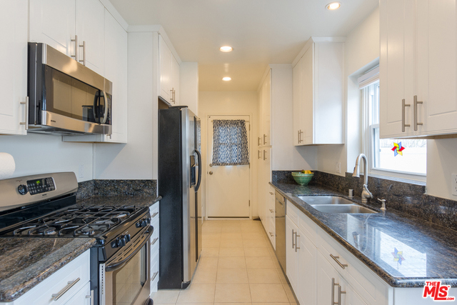 2 Bed Home for Sale in Culver City, California