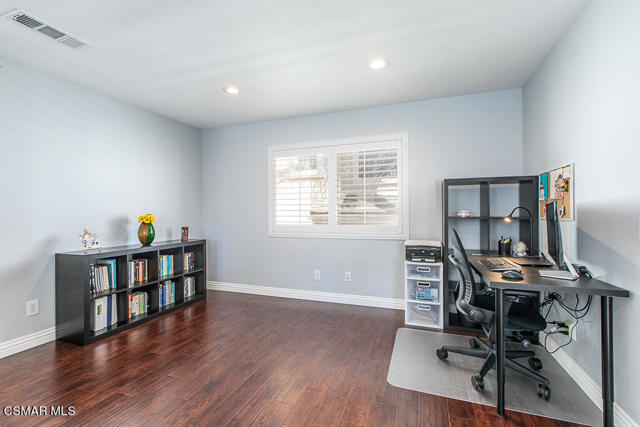 4 Bed Home for Sale in Thousand Oaks, California