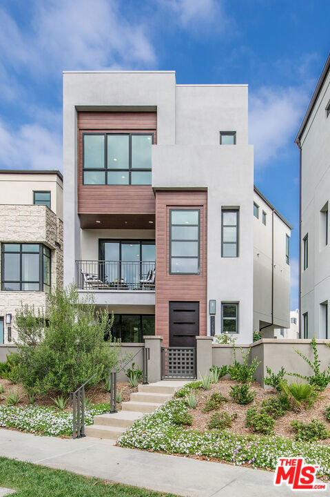 4 Bed Home for Sale in Playa Vista, California