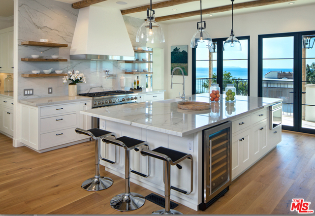 5 Bed Home for Sale in Pacific Palisades, California