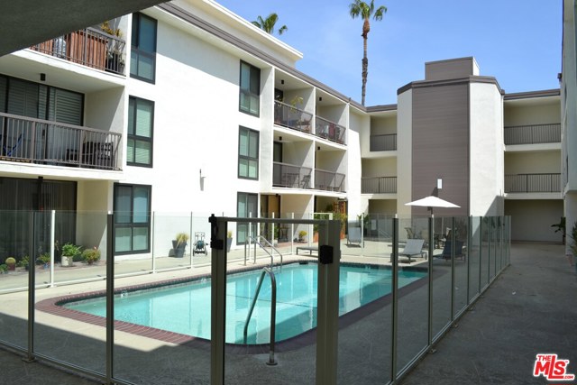1 Bed Home for Sale in West Hollywood, California