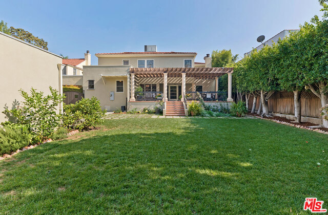 5 Bed Home for Sale in Los Angeles, California