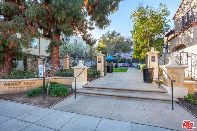 3 Bed Home for Sale in Beverly Hills, California