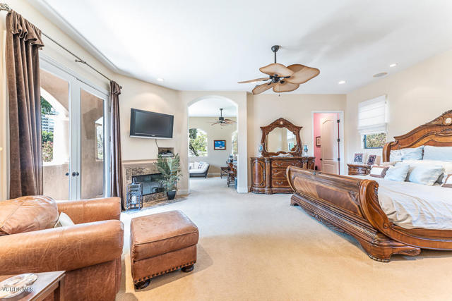 5 Bed Home for Sale in Sherman Oaks, California