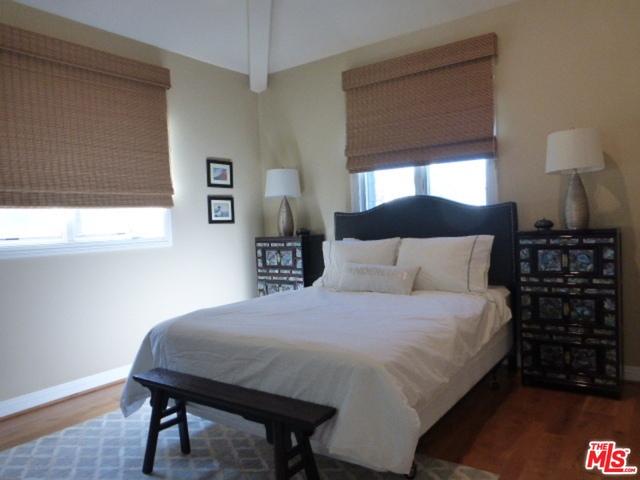548 21ST Street, Hermosa Beach, California 90254, 5 Bedrooms Bedrooms, ,4 BathroomsBathrooms,Residential,Sold,21ST,18407334
