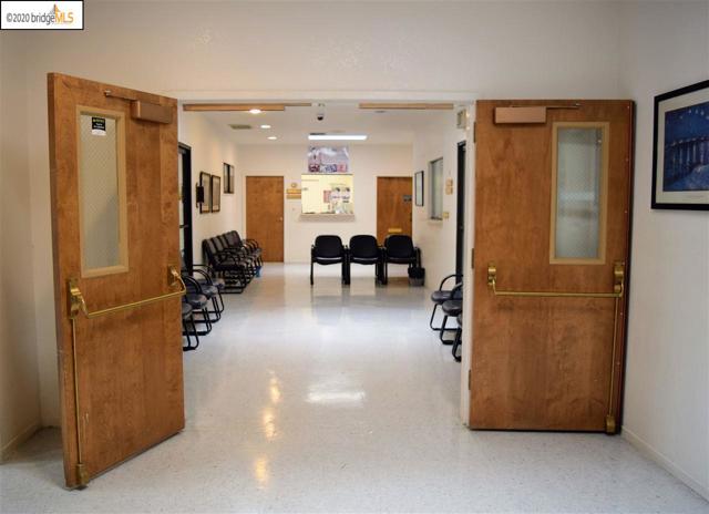 Gladstone Drive #4, ,Commercial Rent,For Sale,Gladstone Drive #4,40918305