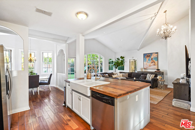 4 Bed Home for Sale in Valley Village, California