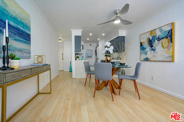 555 Esplanade, Redondo Beach, California 90277, 2 Bedrooms Bedrooms, ,2 BathroomsBathrooms,Residential,Sold,Esplanade,21752752
