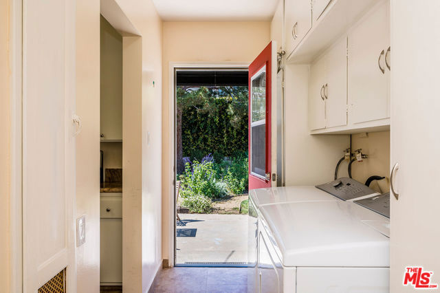 1713 WENDY Way, Manhattan Beach, California 90266, 2 Bedrooms Bedrooms, ,1 BathroomBathrooms,Residential,Sold,WENDY,20564738