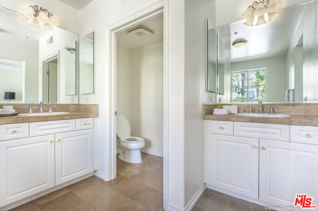 2 Bed Home for Sale in Playa Vista, California