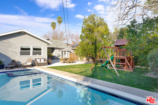 3 Bed Home for Sale in Sherman Oaks, California