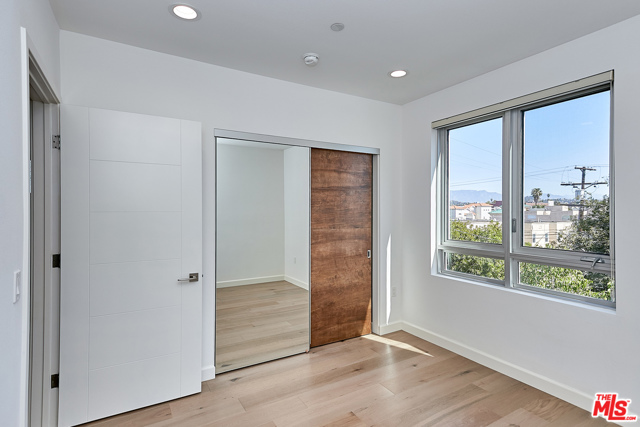 2 Bed Home for Sale in Los Angeles, California
