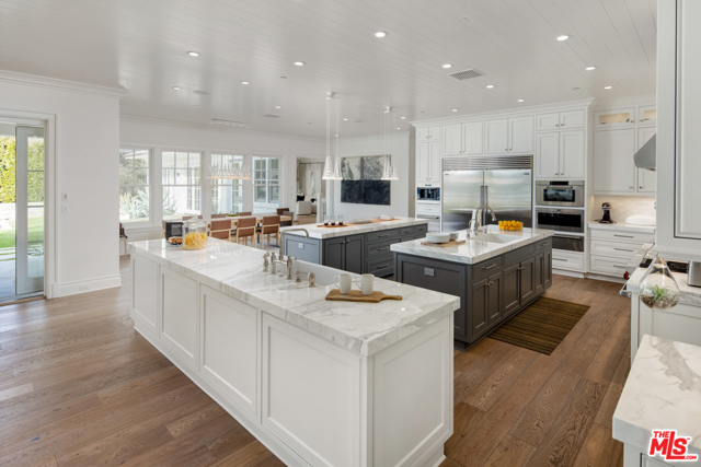 7 Bed Home for Sale in Pacific Palisades, California