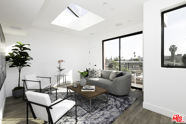 3 Bed Home for Sale in Los Angeles, California