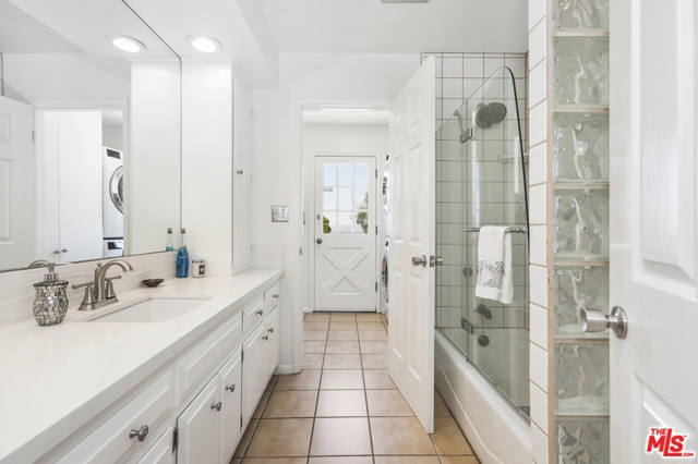3 Bed Home for Sale in , California