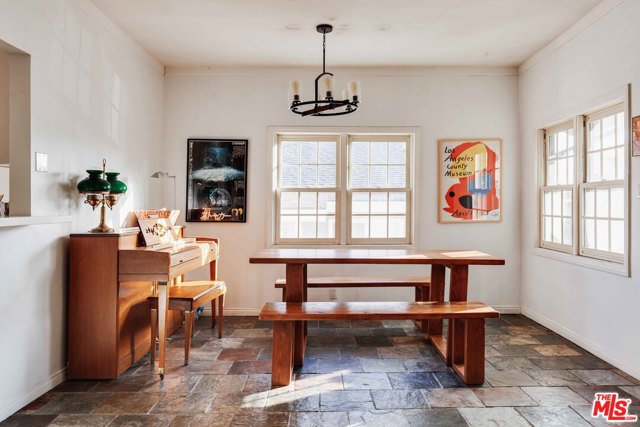  Income Home for Sale in Los Angeles, California