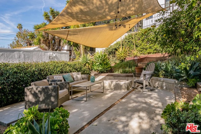 2 Bed Home for Sale in Los Angeles, California