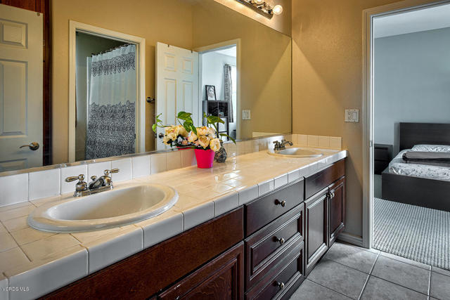 5 Bed Home for Sale in Newbury Park, California