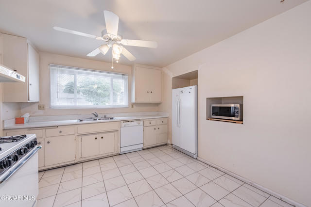 3 Bed Home for Sale in Thousand Oaks, California
