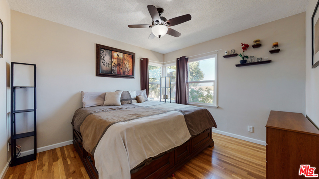 3 Bed Home for Sale in Hawthorne, California