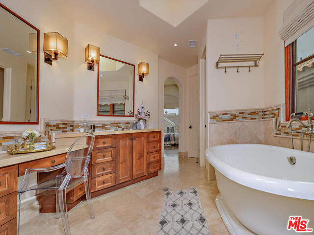 473 34TH Street, Manhattan Beach, California 90266, 3 Bedrooms Bedrooms, ,4 BathroomsBathrooms,Residential,Sold,34TH,19472490