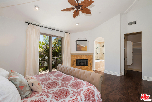 1908 CURTIS Avenue, Redondo Beach, California 90278, 4 Bedrooms Bedrooms, ,3 BathroomsBathrooms,Residential,Sold,CURTIS,17248288
