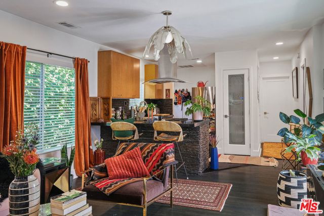  Income Home for Sale in Los Angeles, California