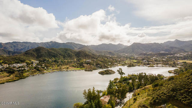 4 Bed Home for Sale in Westlake Village, California