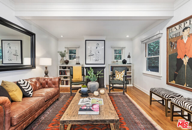 5 Bed Home for Sale in Los Angeles, California