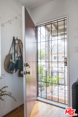  Income Home for Sale in Los Angeles, California