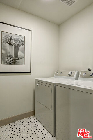 620 EL REDONDO Avenue, Redondo Beach, California 90277, 3 Bedrooms Bedrooms, ,2 BathroomsBathrooms,Residential,Sold,EL REDONDO,17278290