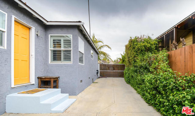 3 Bed Home for Sale in Los Angeles, California