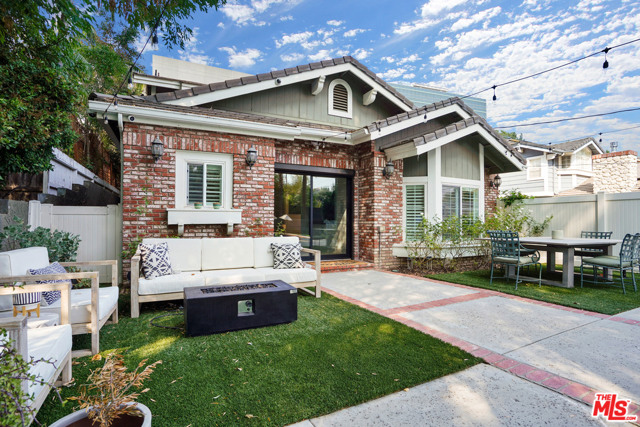 4 Bed Home for Sale in Encino, California